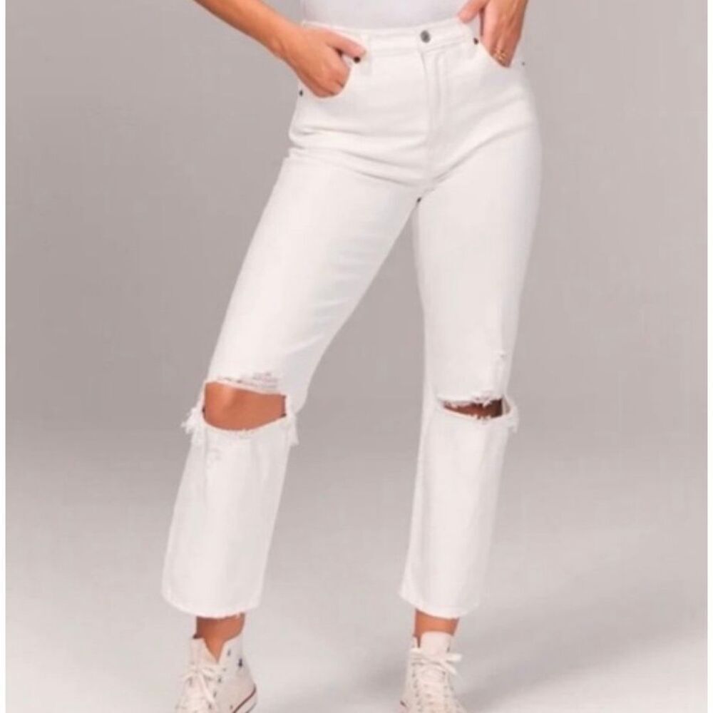 Abercrombie & Fitch ankle straight ultra high rise white distressed jeans 28s